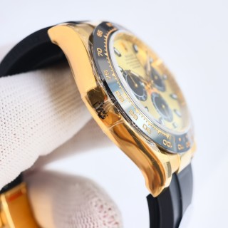Rolex Daytona Gold Chronograph Black Rubber Strap view 4