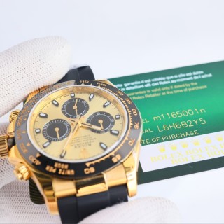 Rolex Daytona Gold Chronograph Black Rubber Strap view 8