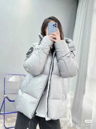 Premium Puffer Down Jacket Beige view 3