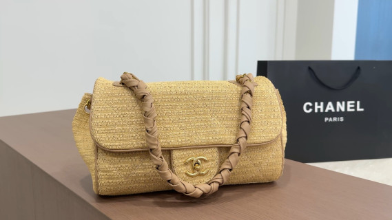 Chanel Classic Flap Straw Woven Shoulder Bag Gold