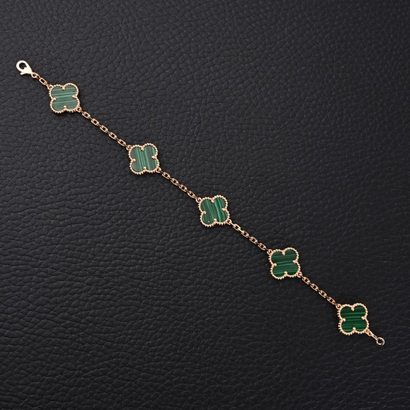 Van Cleef & Arpels Vintage Alhambra Green Malachite Bracelet view