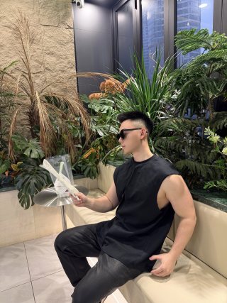 Balenciaga Black Sleeveless T-Shirt view 5