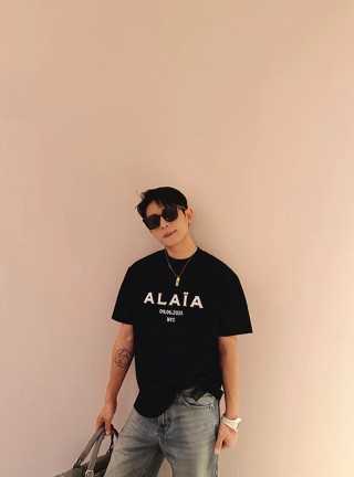 AAIA Black Oversized Logo T-Shirt view 3