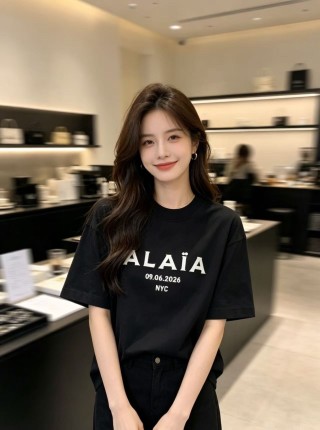 AAIA Black Oversized Logo T-Shirt view 5