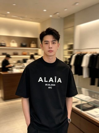 AAIA Black Oversized Logo T-Shirt view 8
