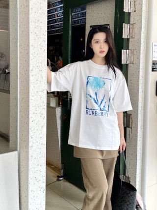Burberry Thistle Print White T-Shirt view 4
