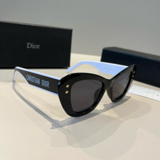 Dior Club Black Square Sunglasses view 2