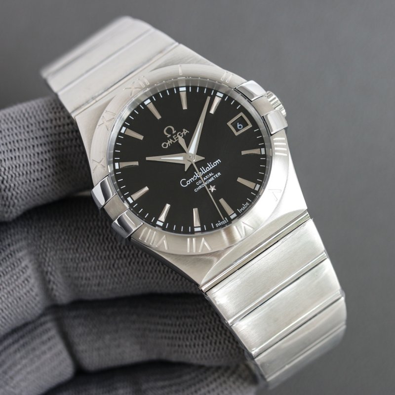 Omega Constellation 39mm Silver Dial Men's Watch view