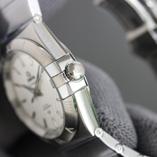 Omega Constellation 39mm Silver Dial Men's Watch view 8
