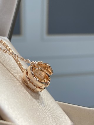 Bvlgari Serpenti Viper Gold Diamond Pendant Necklace view 5