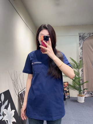 Navy Blue Short Sleeve T-Shirt with Chest Pocket Detail view 2
