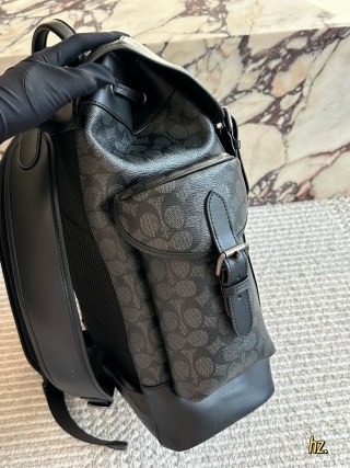 Coach Black Signature Dual Zip Backpack 40cm view 4