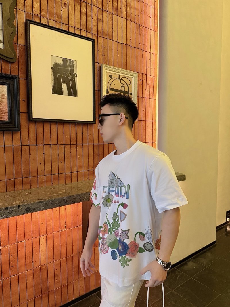 Fendi Floral Graphic Cream T-Shirt view