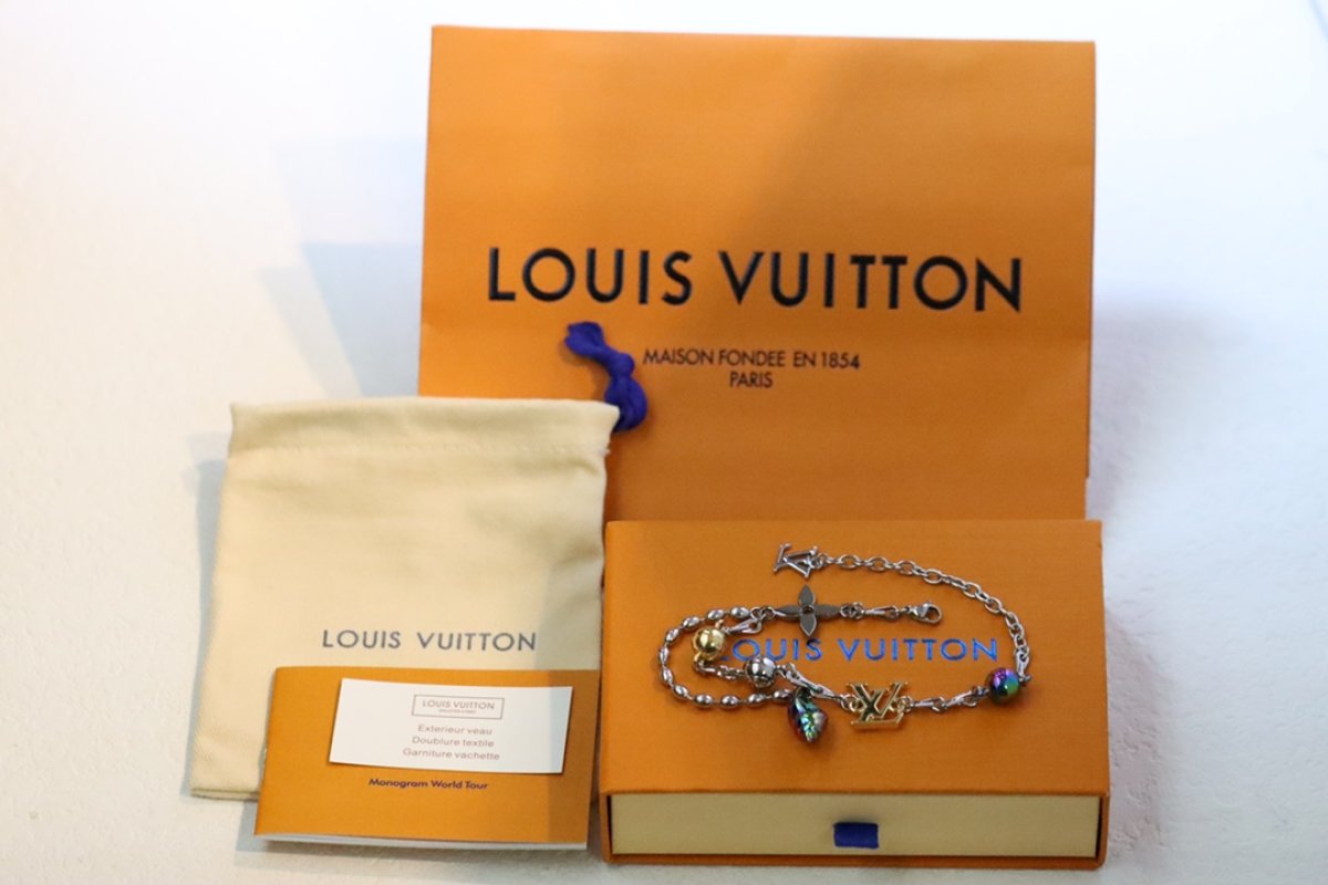 Louis Vuitton LV Shell & Monogram Charm Bracelet view