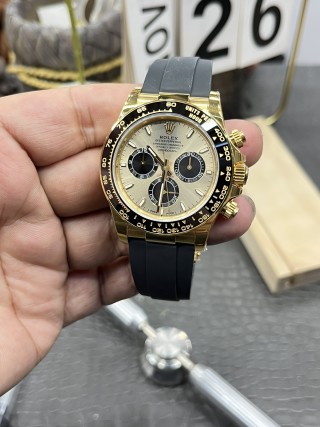 Rolex Daytona 40mm Gold Chronograph Watch view 2