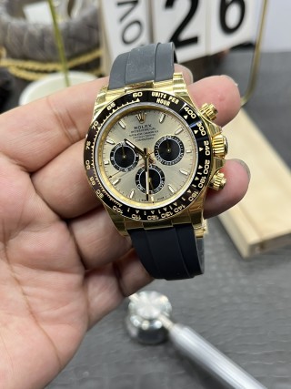 Rolex Daytona 40mm Gold Chronograph Watch view 5