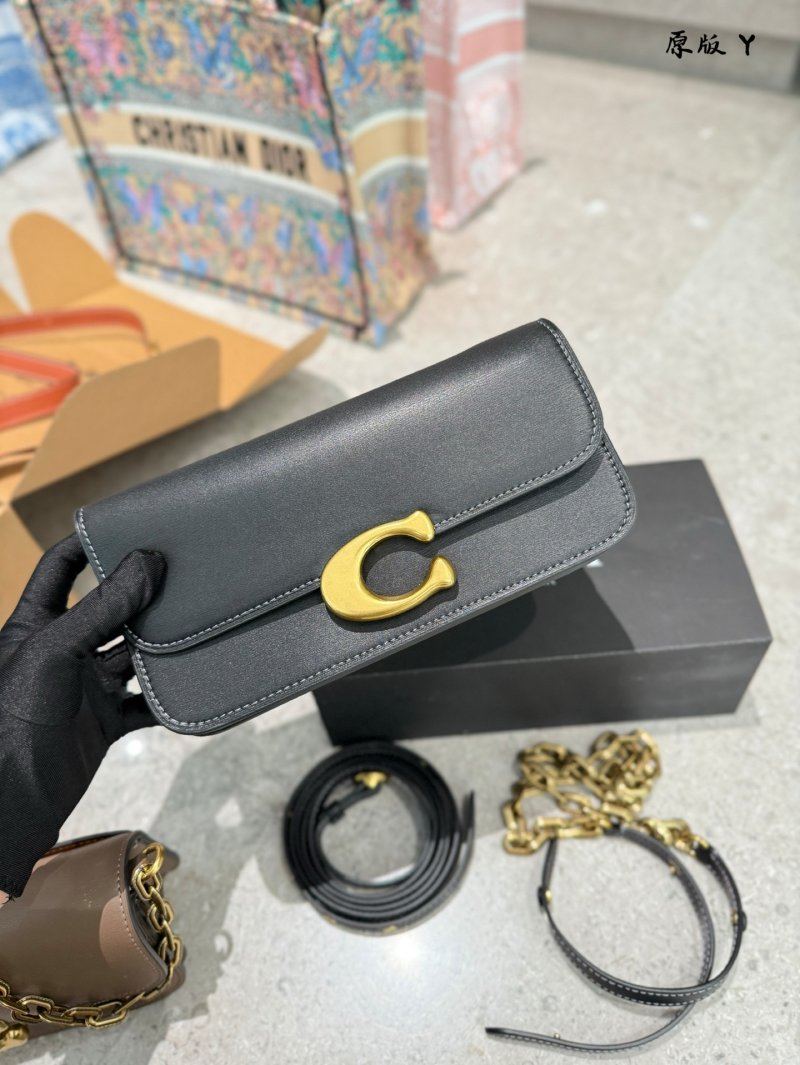 Coach Idol Baguette Shoulder Bag Black with Gold Hardware