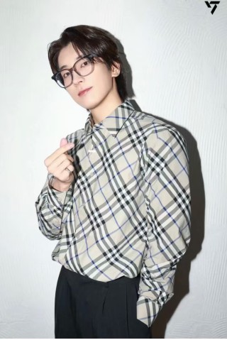 Burberry Check Plaid Long-Sleeve Shirt Cream/Black