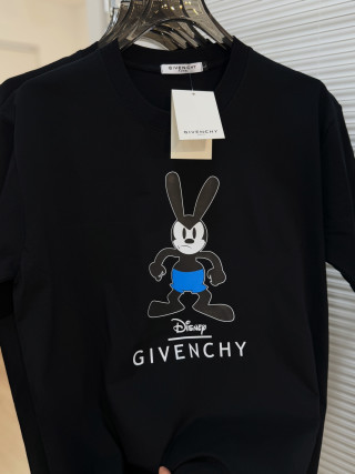 Balenciaga Laurel Logo Print White T-Shirt view 5
