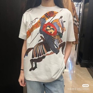 White Graphic Print Short Sleeve T-Shirt with Artistic Illustration view 4