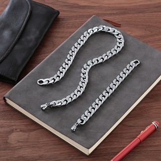 Louis Vuitton Monogram Chain Link Silver Necklace view 3