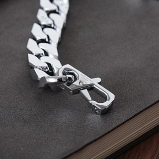 Louis Vuitton Monogram Chain Link Silver Necklace view 9
