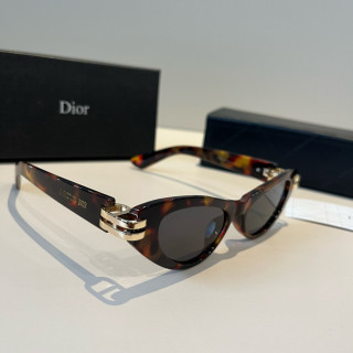 Dior CDior B2U Cat-Eye Sunglasses Tortoiseshell