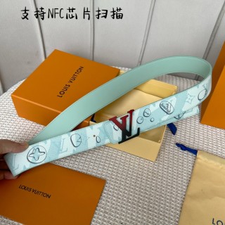 Louis Vuitton Pyramid Reversible Belt - Light Blue 40mm view 4
