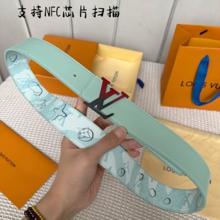 Louis Vuitton Pyramid Reversible Belt - Light Blue 40mm view 6