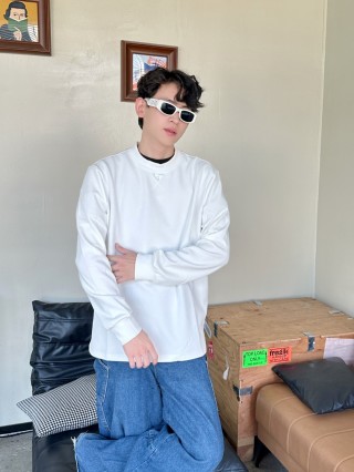 Prada White Long Sleeve T-Shirt view 7