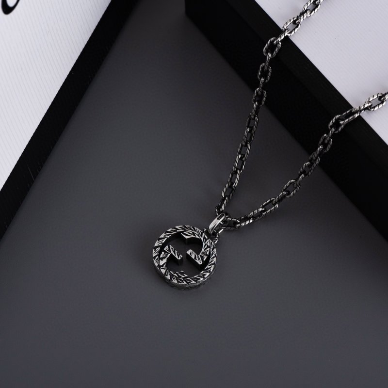 Gucci Double G Vintage Pendant Silver Necklace view