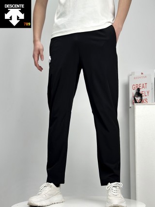 Descente Quick-Dry Casual Pants Cream view 8