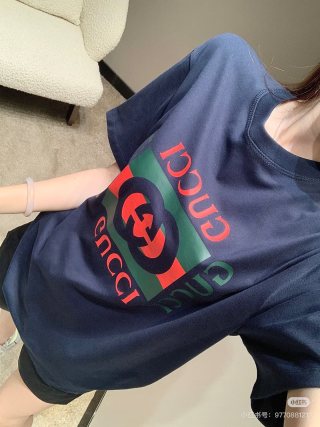 Gucci Logo Print Black T-Shirt view 5