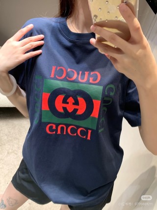Gucci Logo Print Black T-Shirt view 6