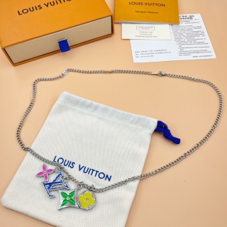 Louis Vuitton Instinct Floral Monogram Chain Necklace Silver view 2