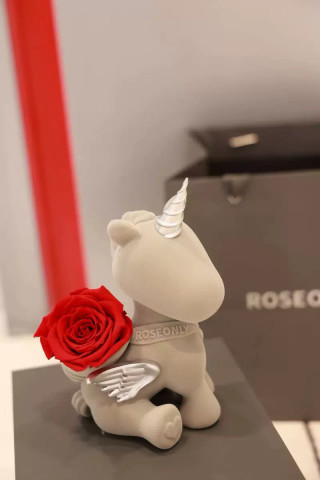 Unicorn Sweetheart Eternal Flower Figurine - Cream with Red Rose view 9