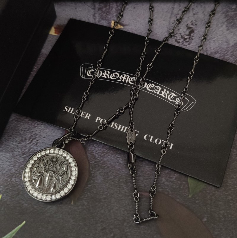 Chrome Hearts Silver Pendant Necklace Black view