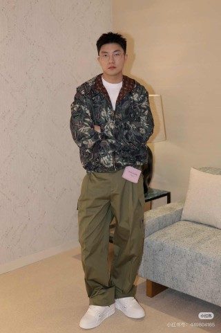 Louis Vuitton Monogram Camo Puffer Jacket Black view 12