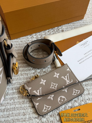 Louis Vuitton Monogram Bicolor Bucket Bag Beige view 8