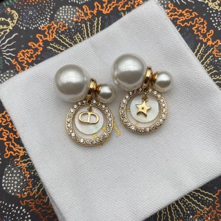 Dior CD Star White Pearl Drop Earrings Gold view 5