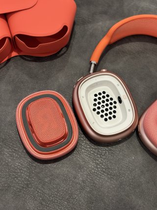 Apple AirPods Pro Max Red 1:1 UA Replica view 12