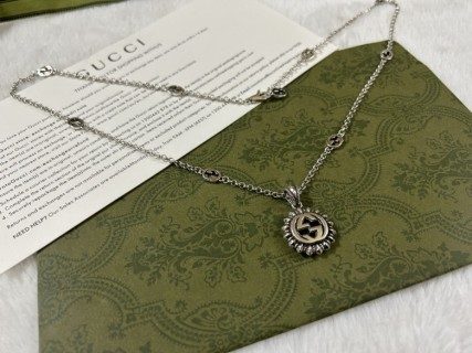 Gucci Double G Sunflower Silver Pendant Necklace 60cm view 2