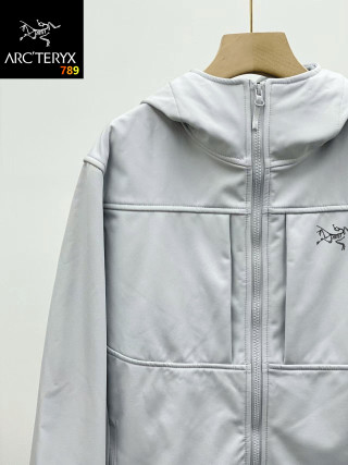 Arc'teryx Gamma MX Hooded Soft Shell Jacket Black view 6