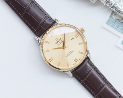 Omega De Ville Two-Tone White Dial Automatic Watch 41mm view 4