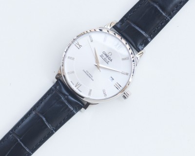 Omega De Ville Two-Tone White Dial Automatic Watch 41mm view 5