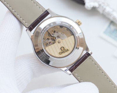 Omega De Ville Two-Tone White Dial Automatic Watch 41mm view 8