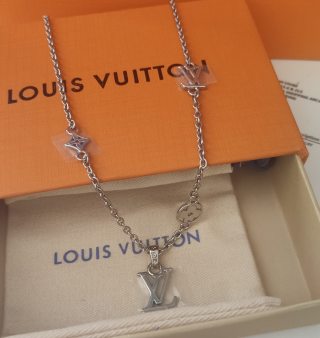 Louis Vuitton Dimension LV Pendant Silver Chain Necklace