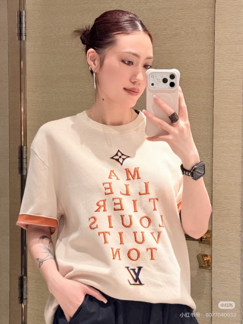 Louis Vuitton Cream Graphic Logo T-Shirt