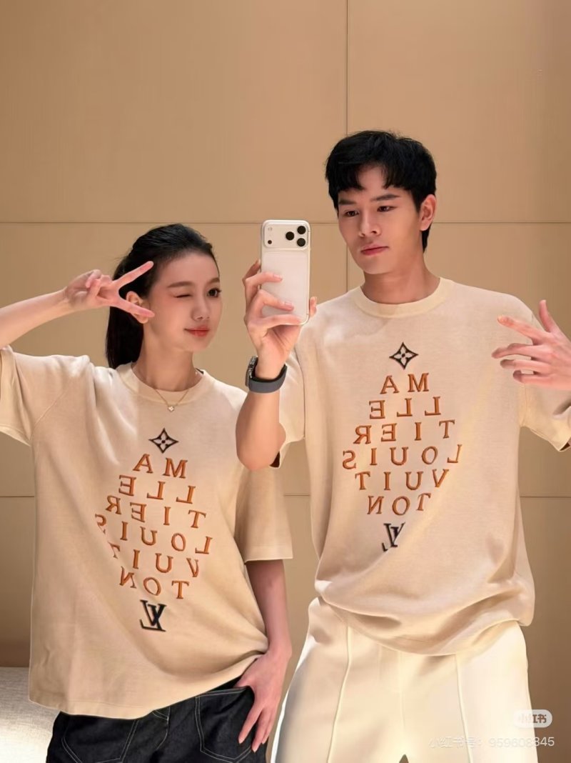 Louis Vuitton Cream Graphic Logo T-Shirt view