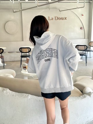 Cream Zip-Up Hoodie Sweatshirt view 3